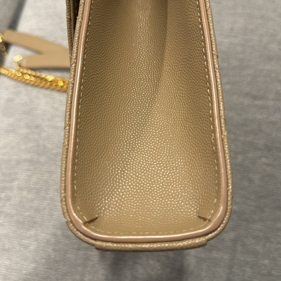 Saint Laurent ENVELOPE MEDIUM IN QUILTED GRAIN DE POUDRE EMBOSSED LEATHER - Picture 7 of 14